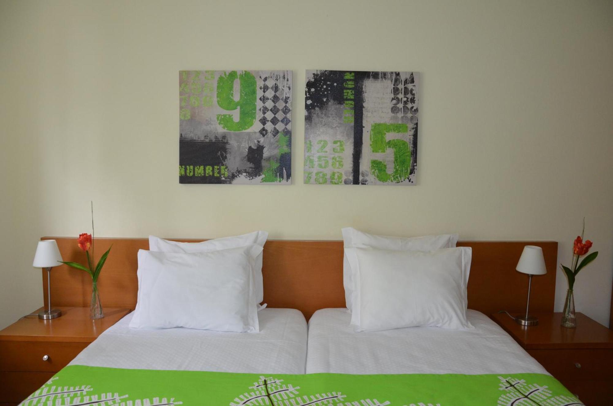 Abla Guest House การ์กาแวโลส ห้อง รูปภาพ